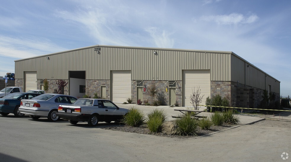 2258 Central St, Richmond, CA for sale - Primary Photo - Image 1 of 45