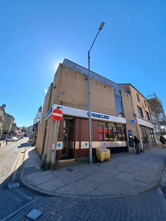 Plus de détails pour 5-7 Church St, Barnoldswick - Local commercial à louer