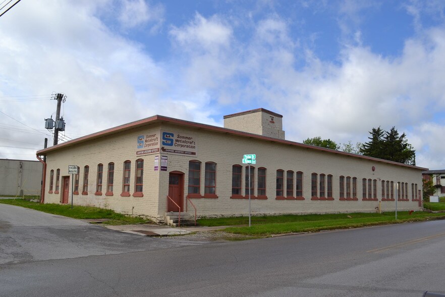 315 Poston Dr, Crawfordsville, IN for sale - Building Photo - Image 2 of 40