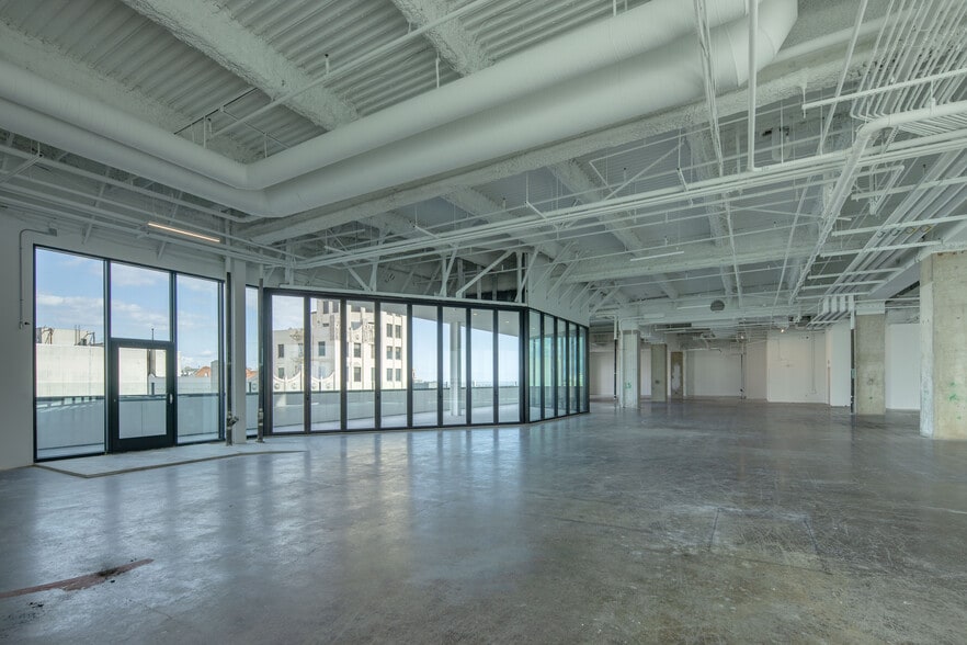 6801 Hollywood Blvd, Hollywood, CA for lease - Interior Photo - Image 3 of 5