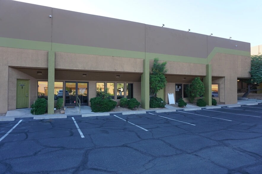 16548 E Laser Dr, Fountain Hills, AZ for lease - Building Photo - Image 2 of 9