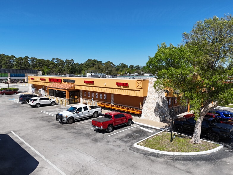 6508-6512 W FM-1960, Houston, TX for sale - Primary Photo - Image 1 of 19