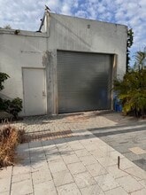 3601 NW 10th Ave, Oakland Park, FL for lease Interior Photo- Image 2 of 6