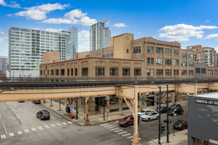 641-651 W Lake St, Chicago IL - Loft