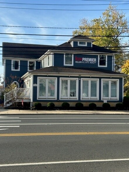 2355 Route 33, Robbinsville, NJ for sale - Building Photo - Image 1 of 12