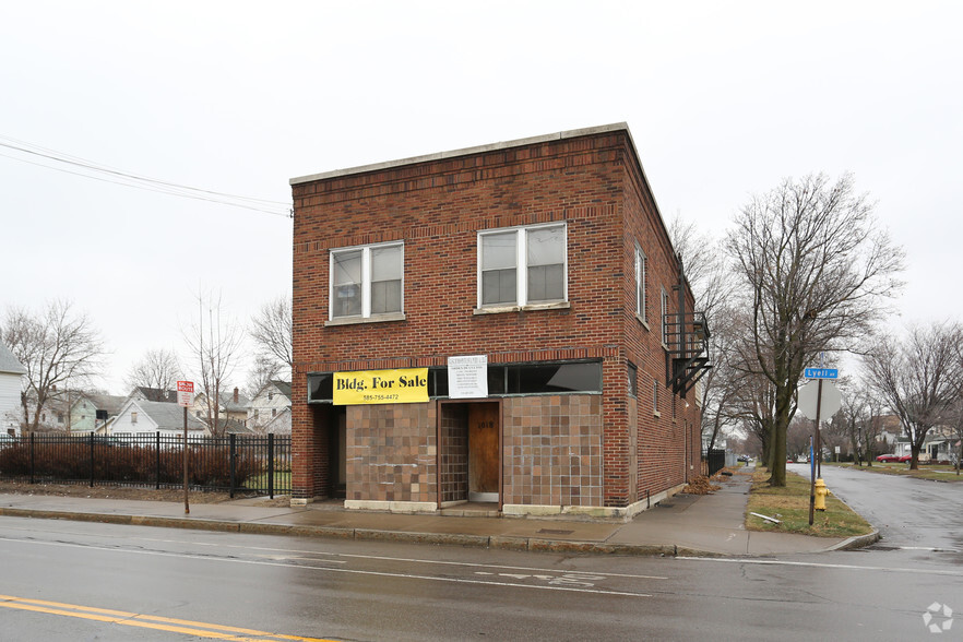 1018 Lyell Ave, Rochester, NY for sale - Primary Photo - Image 1 of 1