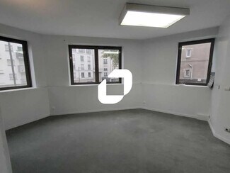 Plus de détails pour 86 Avenue Du Général Leclerc, Viroflay - Bureau à louer