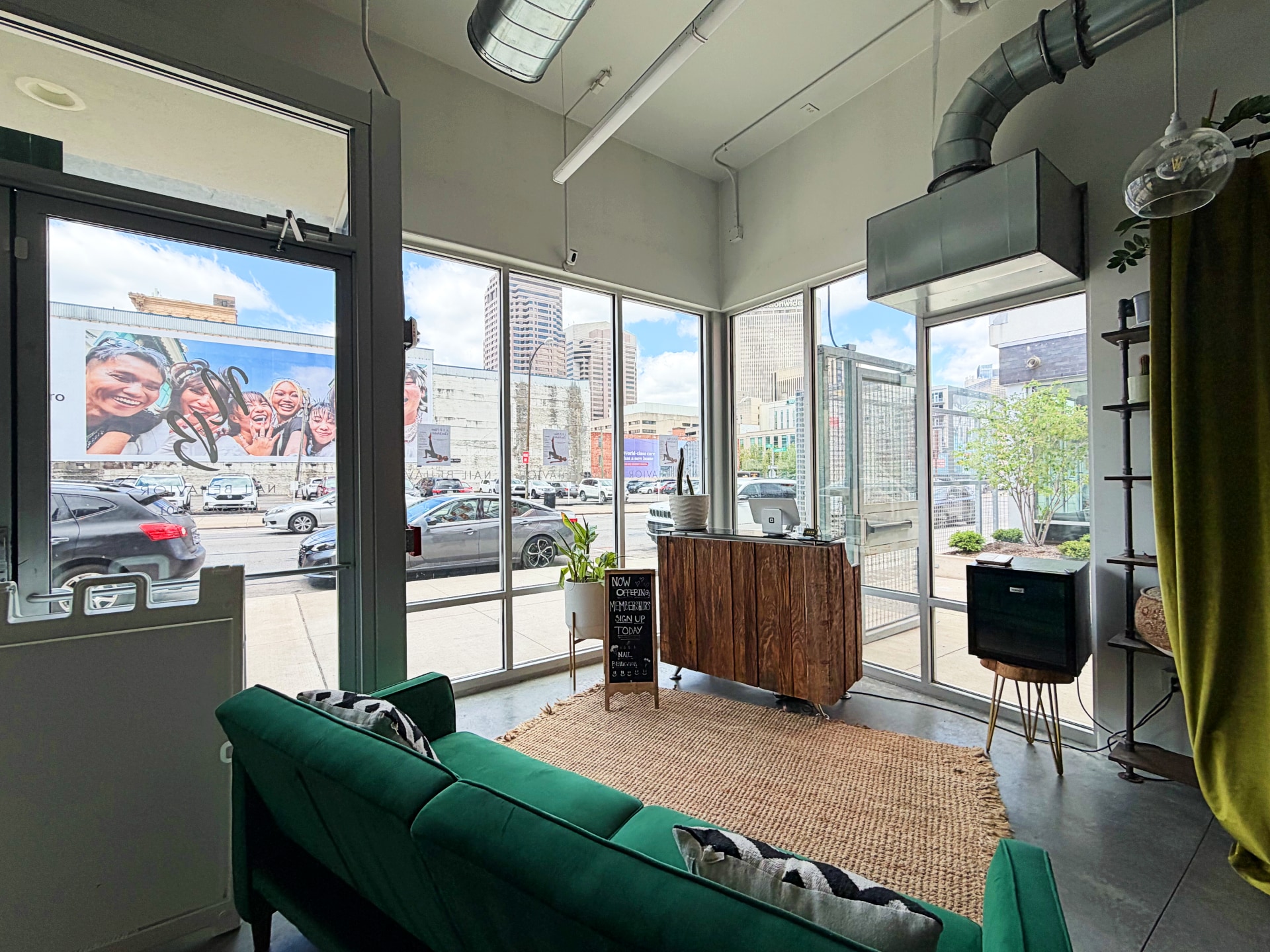 150 N 3rd St, Columbus, OH à louer Photo intérieure- Image 1 de 4