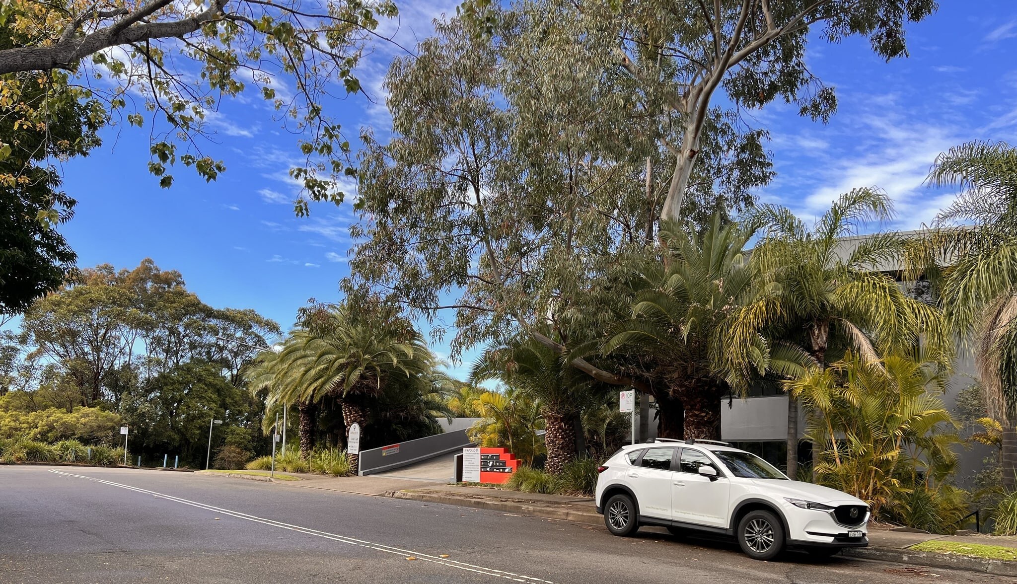 9 Apollo St, Warriewood for lease Primary Photo- Image 1 of 3