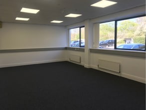 Burma Rd, Berkeley for lease Interior Photo- Image 2 of 3