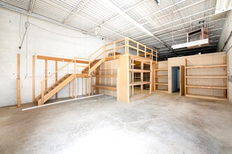 7471 Tyler Blvd, Mentor, OH for lease Interior Photo- Image 2 of 5