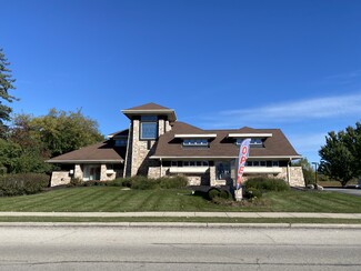 Plus de détails pour 1550-1556 W Mequon Rd, Mequon, WI - Vente au détail à louer