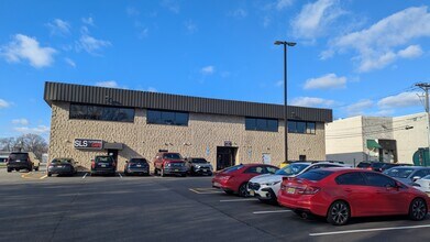 1320 State Route 23, Wayne, NJ for lease Building Photo- Image 2 of 7