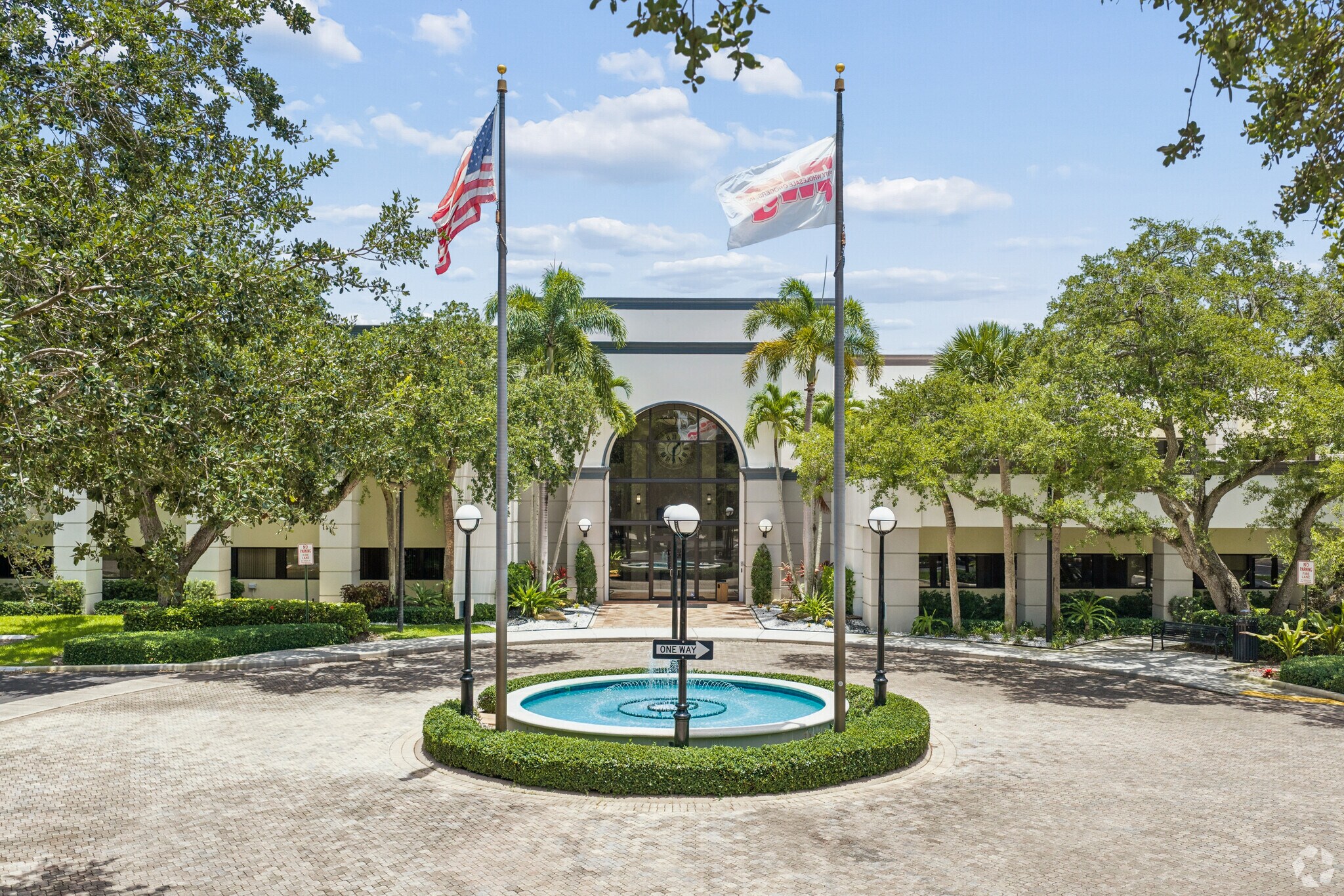 5300 Broken Sound Blvd NW, Boca Raton, FL à louer Photo du bâtiment- Image 1 de 31