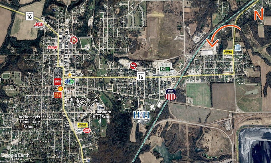 1915 Schram Ave, Hillsboro, IL for lease - Building Photo - Image 2 of 2