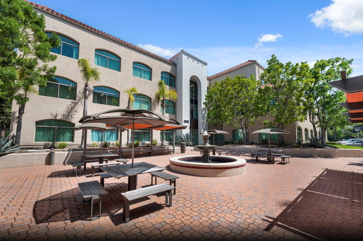 2555 Townsgate Rd, Westlake Village, CA for lease Building Photo- Image 1 of 4