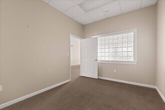 14020 Highway 3, Webster, TX for lease Interior Photo- Image 1 of 3