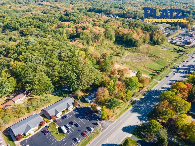 1849 Niles Cortland Rd, Niles, OH for sale - Building Photo - Image 2 of 9