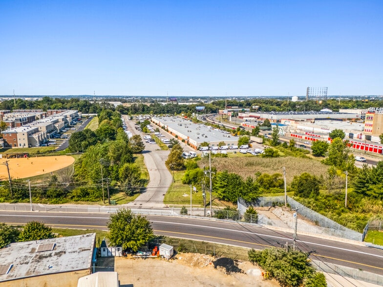 3100 Penrose Ferry Rd, Philadelphia, PA for sale - Aerial - Image 2 of 13