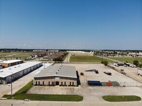 9 Regency Dr, Wylie, TX à louer Photo du bâtiment- Image 2 de 3