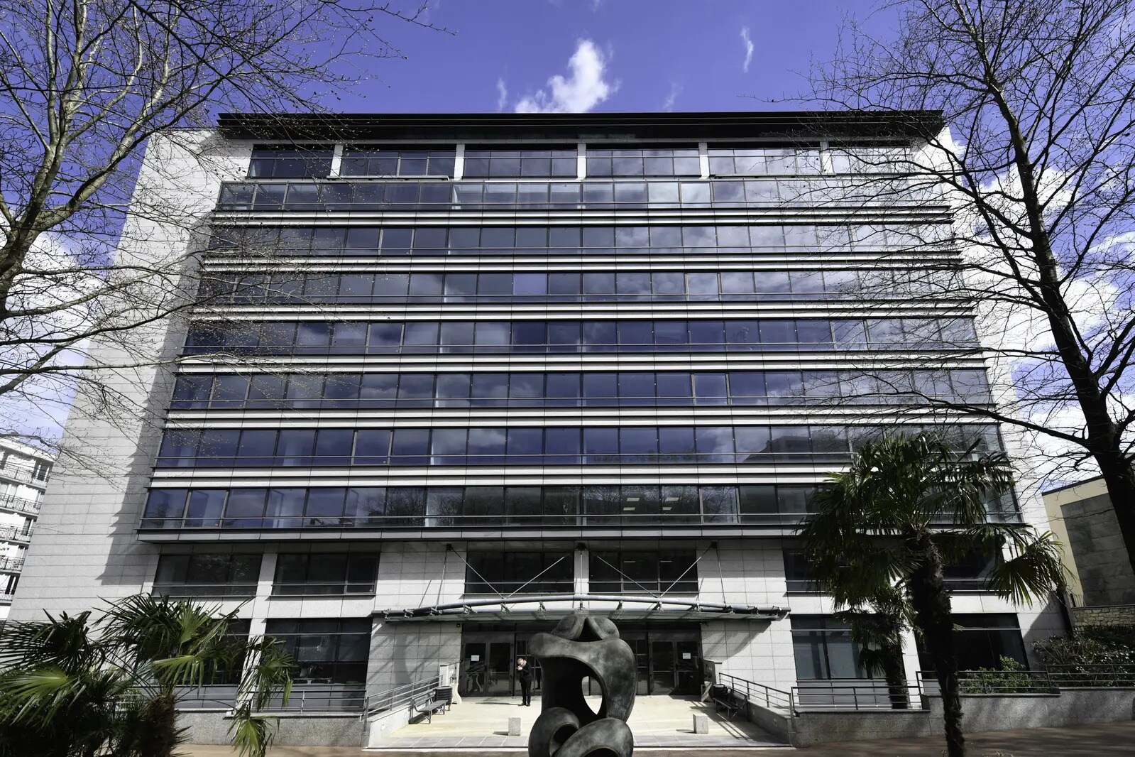 91 Avenue Aristide Briand, Montrouge à vendre Photo du bâtiment- Image 1 de 11