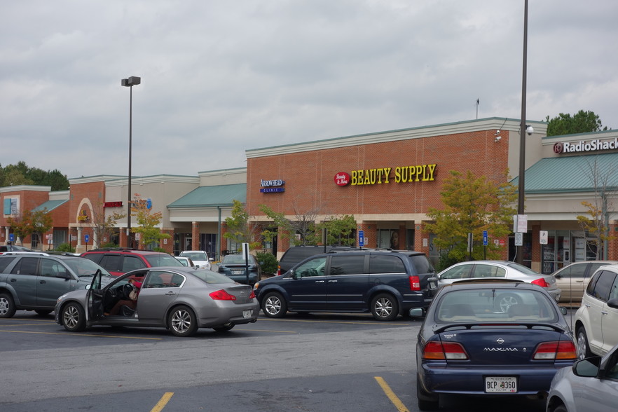3695 Cascade Rd SW, Atlanta, GA for lease - Building Photo - Image 2 of 3