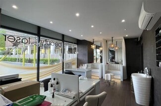 More details for 73 Victoria Av, Southend-On-Sea - Multifamily for Sale