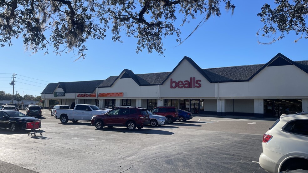 1200 S Broad St, Brooksville, FL à louer - Photo du bâtiment - Image 3 de 8