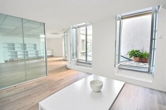 29 Boulevard Malesherbes, Paris for lease Interior Photo- Image 2 of 8