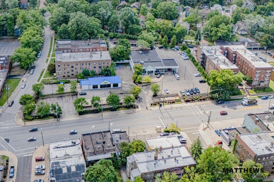 2888 Mayfield Rd, Cleveland, OH à vendre - Photo du bâtiment - Image 2 de 3