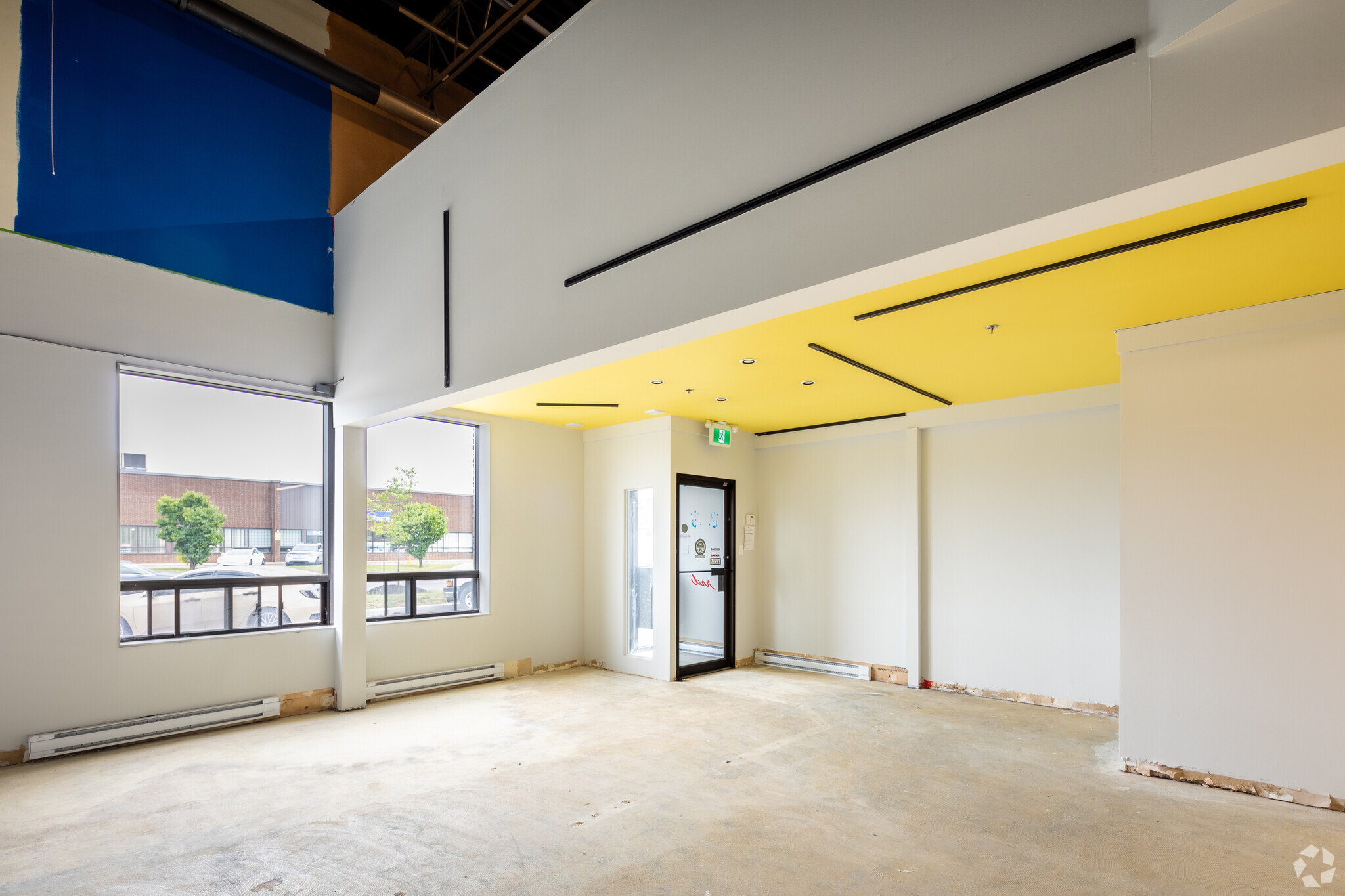 1100-1190 Rue Bégin, Saint-Laurent, QC for lease Interior Photo- Image 1 of 3