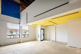 1100-1190 Rue Bégin, Saint-Laurent, QC for lease Interior Photo- Image 1 of 3