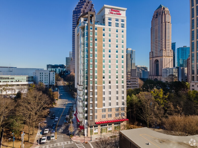 1231 W Peachtree St NE, Atlanta, GA for lease - Building Photo - Image 1 of 6