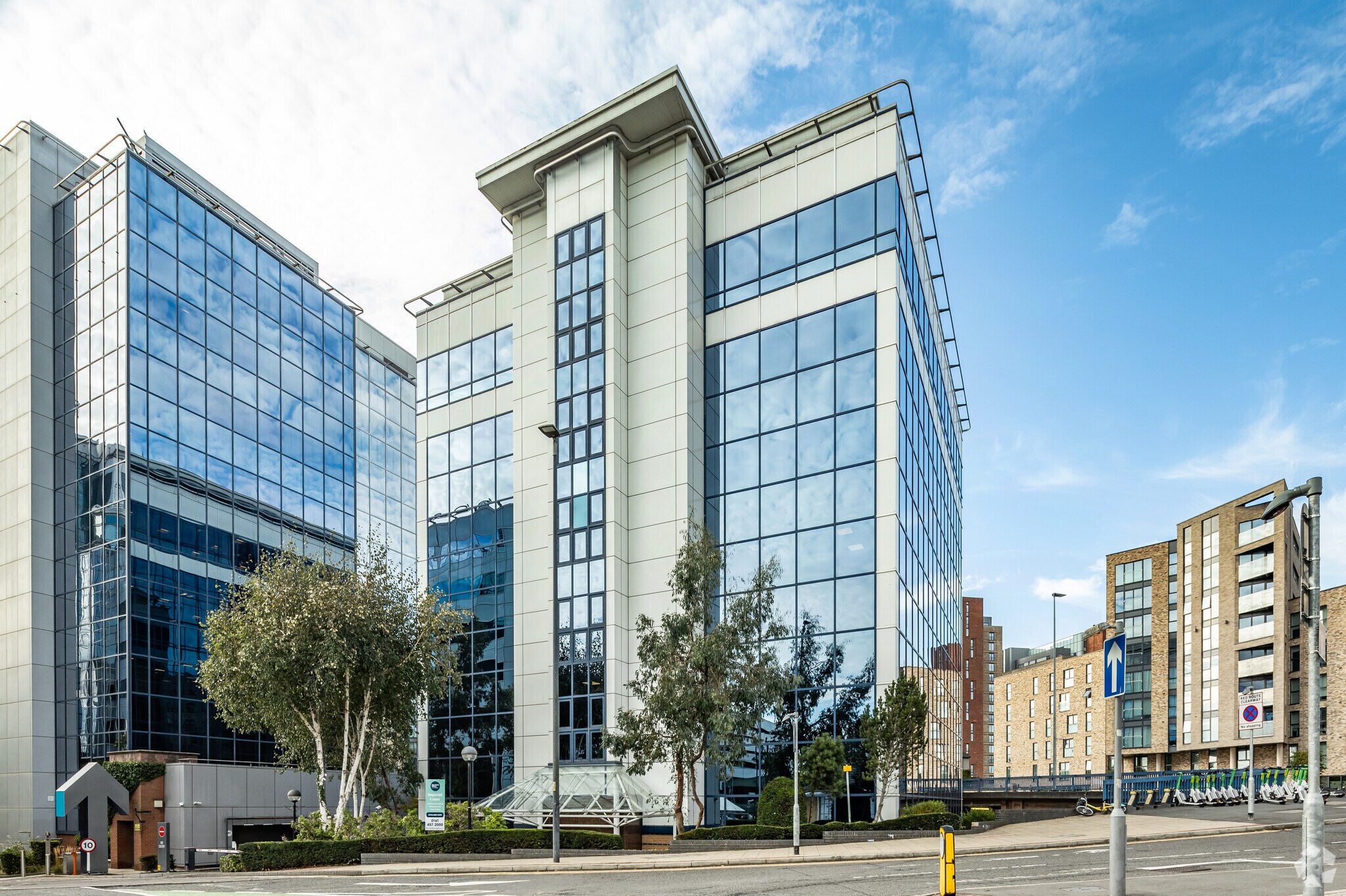 2 Exchange Quay, Salford à louer Photo du bâtiment- Image 1 de 22
