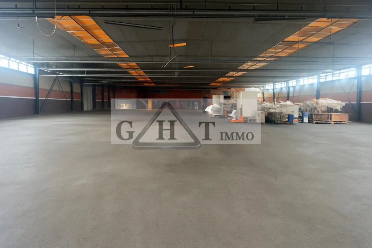Industrial in Gretz-Armainvilliers for lease Interior Photo- Image 1 of 5
