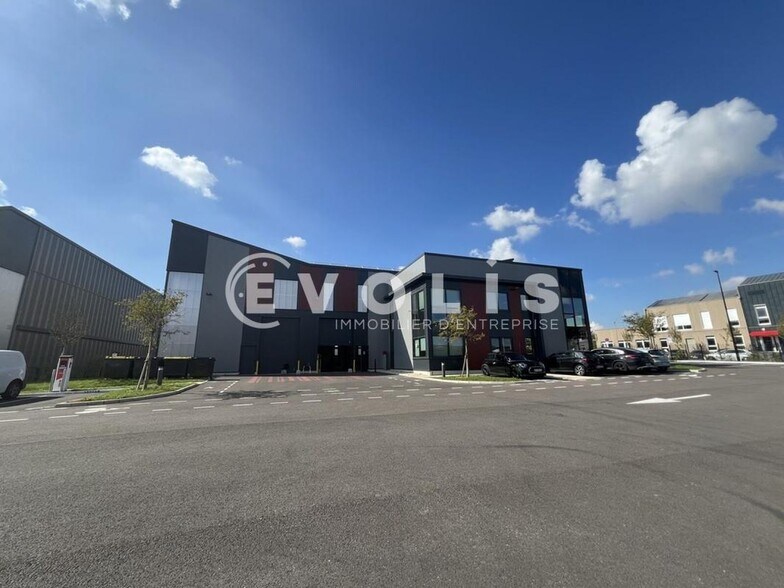 Flex dans Limeil-Brévannes à louer - Photo du bâtiment - Image 3 de 15
