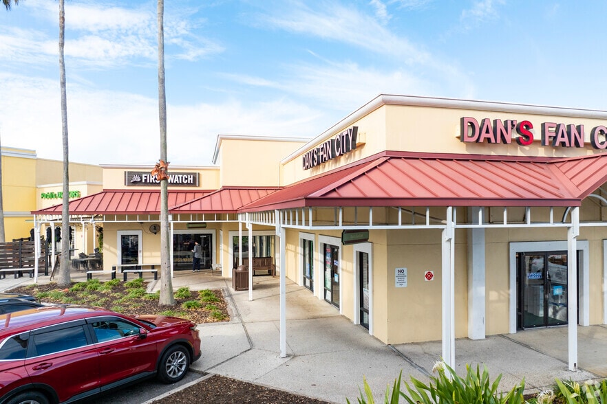 13186-13256 N Dale Mabry Hwy, Tampa, FL for lease - Building Photo - Image 2 of 7