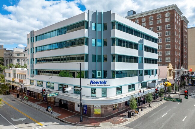 Plus de détails pour 14 E Washington St, Orlando, FL - Bureau à vendre