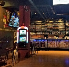 449 Powell St, San Francisco, CA for lease Interior Photo- Image 2 of 8