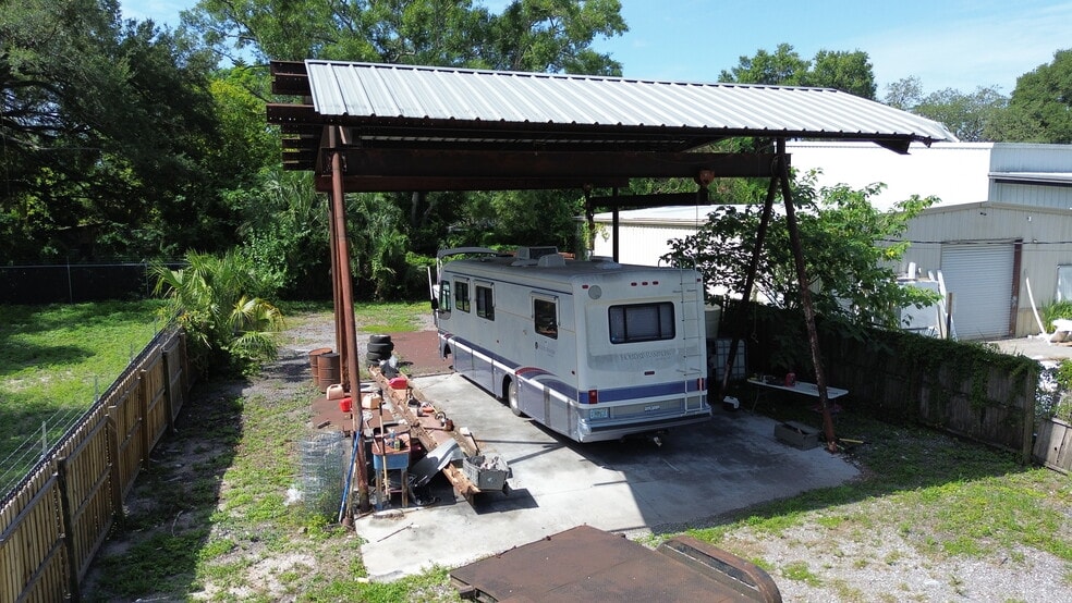 2801 E Wilder Ave, Tampa, FL for lease - Building Photo - Image 3 of 6