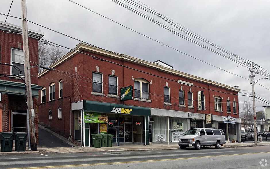 5 S Main St, Uxbridge, MA for lease - Building Photo - Image 3 of 4