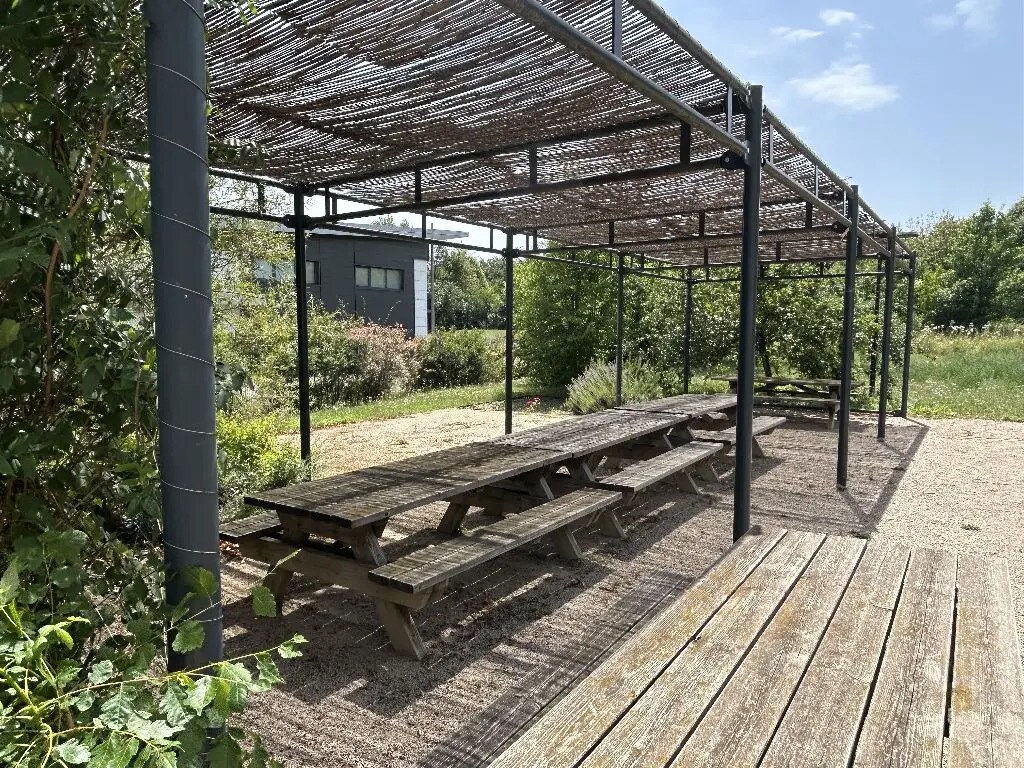 Bureau dans Saint-Priest à vendre Photo du bâtiment- Image 1 de 13