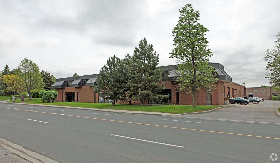 1001 Denison St, Markham, ON for lease - Building Photo - Image 3 of 9