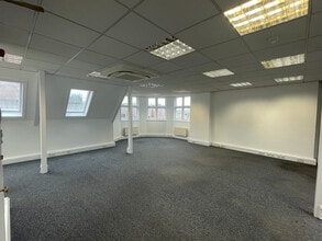 47-47A High St, Maidenhead for lease Interior Photo- Image 2 of 9