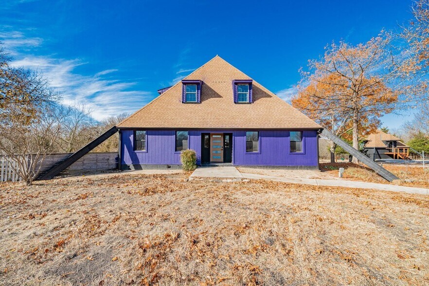 691 Bear Rd, Van Alstyne, TX à vendre - Photo du bâtiment - Image 2 de 40