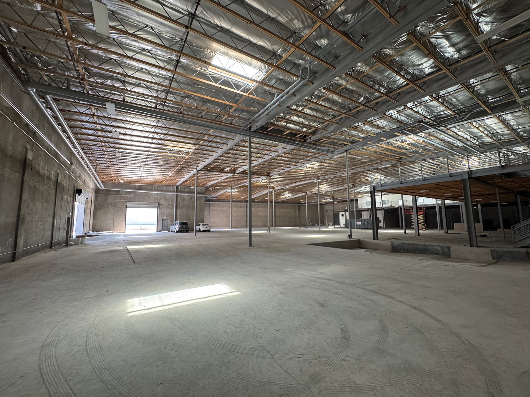 8730 Crocker St, Los Angeles, CA for lease Interior Photo- Image 1 of 14