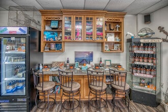 5242 Olde Towne Rd, Williamsburg, VA for lease Interior Photo- Image 2 of 10