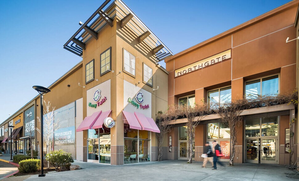 1000-9000 Northgate Mall, San Rafael, CA à louer - Photo du bâtiment - Image 2 de 10