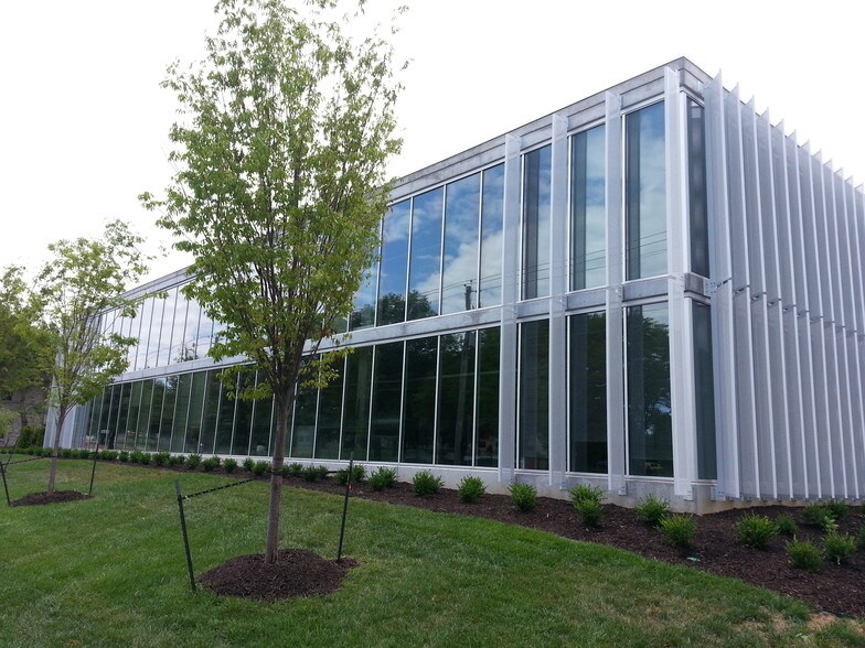 5101 College Blvd, Leawood, KS for sale - Building Photo - Image 2 of 5