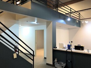 2324 University Ave W, Saint Paul, MN for lease Interior Photo- Image 1 of 6